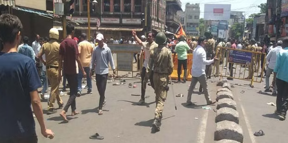 हरियाणा हिंसा : 393 लोग पकड़े 160 प्राथमिकी दर्ज, नूंह में इंटरनेट और एसएमएस सेवा पर बढ़ी रोक, हालात अभी भी गंभीर और तनावपूर्ण बने हुए हैं