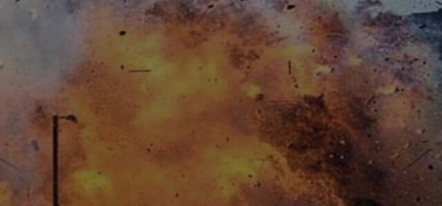 धनबाद के गोविंदपुर के खालसा होटल में बमबाजी,