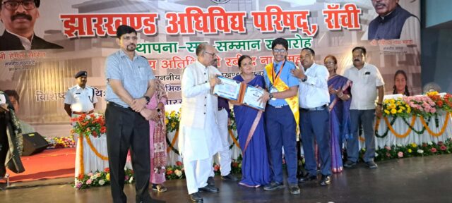 राज्य में शिक्षा पदाधिकारियों को ईमानदारी पूर्वक करना होगा कार्य