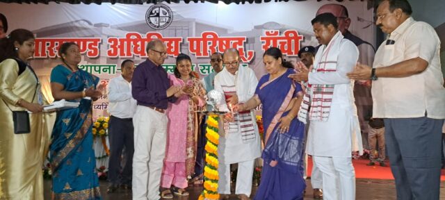 राज्य में शिक्षा पदाधिकारियों को ईमानदारी पूर्वक करना होगा कार्य