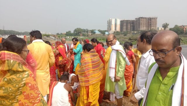 उत्कल एसोसिएशन का कलश यात्रा