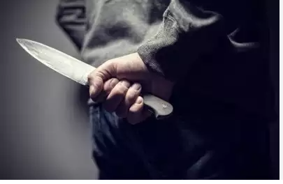 जमीन के टुकड़े के लिए दो भाइयों के बीच चाकूबाजी