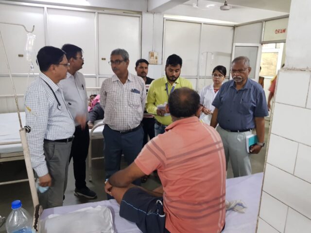 डेंगू को लेकर जमशेदपुर पहुंची केंद्रीय टीम, दो अस्पताल व छह पैथोलॉजी सेंटरों पर छापेमारी
