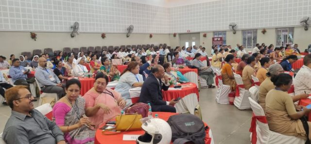  स्कूल में हमेशा बच्चाें काे माेटिवेट करें
