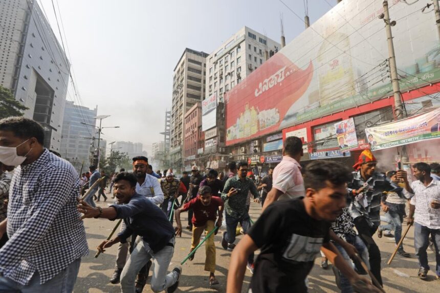 बांग्लादेश में जारी हिंसा में तीन की मौत, पुलिस ने विपक्षी नेता को किया गिरफ्तार, ज़ुर्म, »