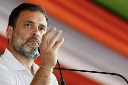 Rahul Gandhi stuck in trouble in Kerala