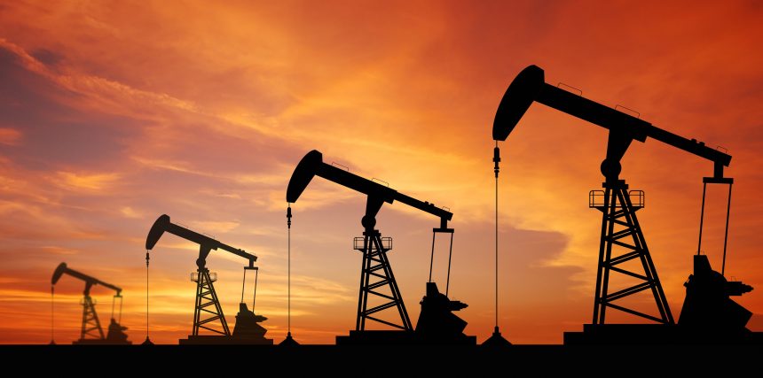 राहत, तेल कंपनियों ने घटाईं कमर्शियल और एफटीएल सिलेंडरों की कीमतें, आज से लागू होंगे नए दाम....., व्यापार, "LPG", Oil Company Reduced Prices »
