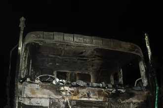 टीपीसी के उग्रवादियों ने दामोदर घाटी परियोजना (डीवीसी) कोल माइंस के दो हाइवा में लगाई आग, ज़ुर्म, बस में लगी आग »