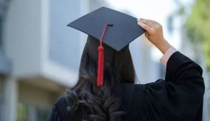 Students Enrolled in Graduation