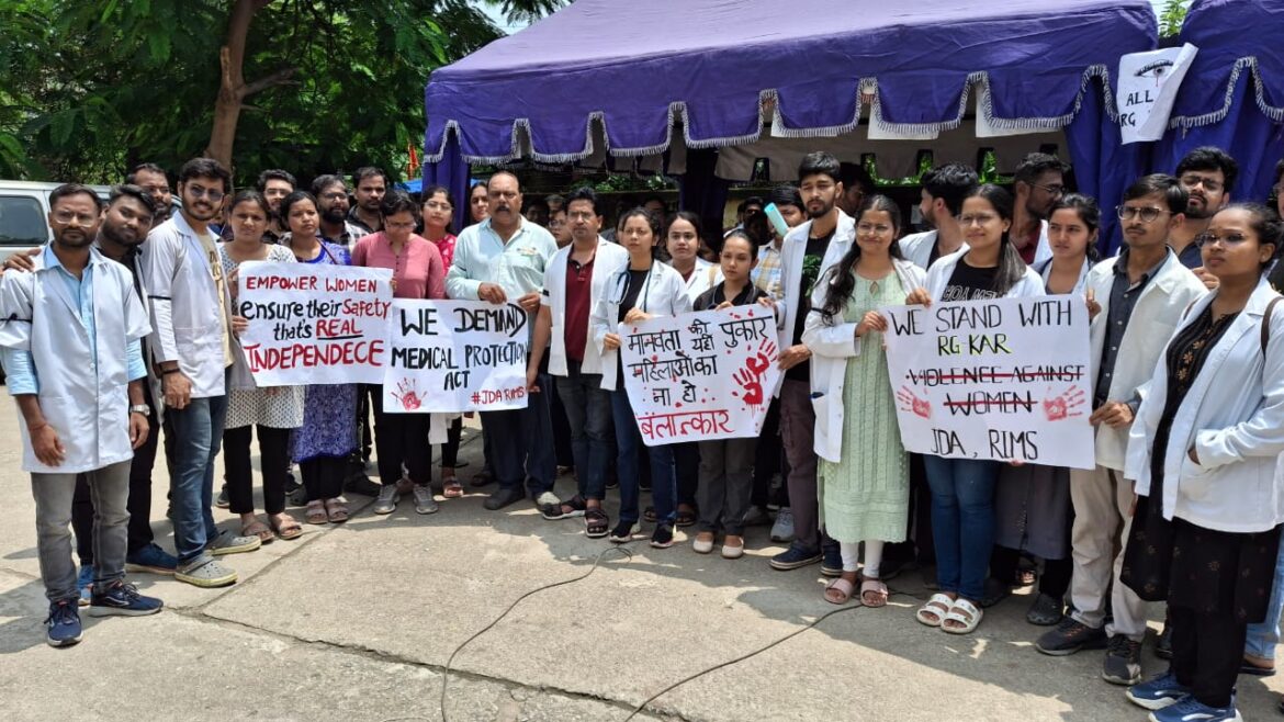 Junior doctors strike continues