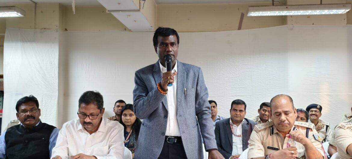 EID AND RAM NAVAMI: ईद और रामनवमी को लेकर केन्द्रीय शांति समिति की बैठक, सौहार्दपूर्ण वातावरण में त्योहार मनाने की अपील