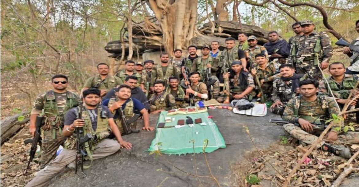 police-naxalite-encounter-in-palamu-fir-against-several-top-naxalites-including-shashikant-jharkhand