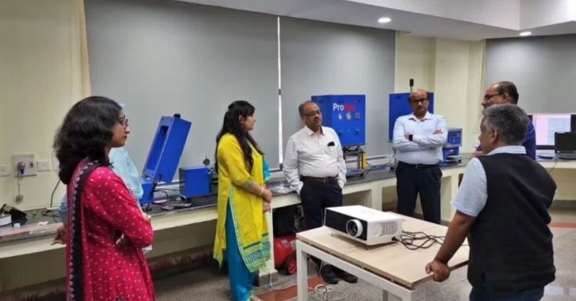 research-going-iit-ism-dhanbad-on-making-sodium-ion-batteries-jharkhand