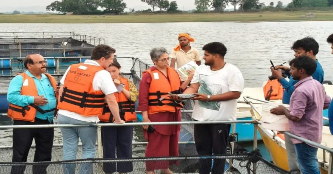 world-bank-and-afd-team-visited-in-tilaiya-dam-hazaribag-jharkhand-