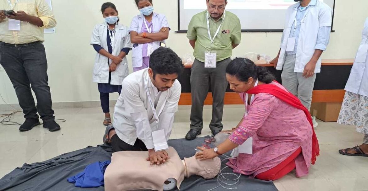 10-बेड आईसीयू परियोजना के तहत RIMS में प्रशिक्षण कार्यक्रम