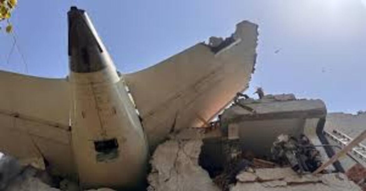 एयर इंडिया विमान हादसे में 100 से अधिक शव बरामद किए जा चुके हैं।