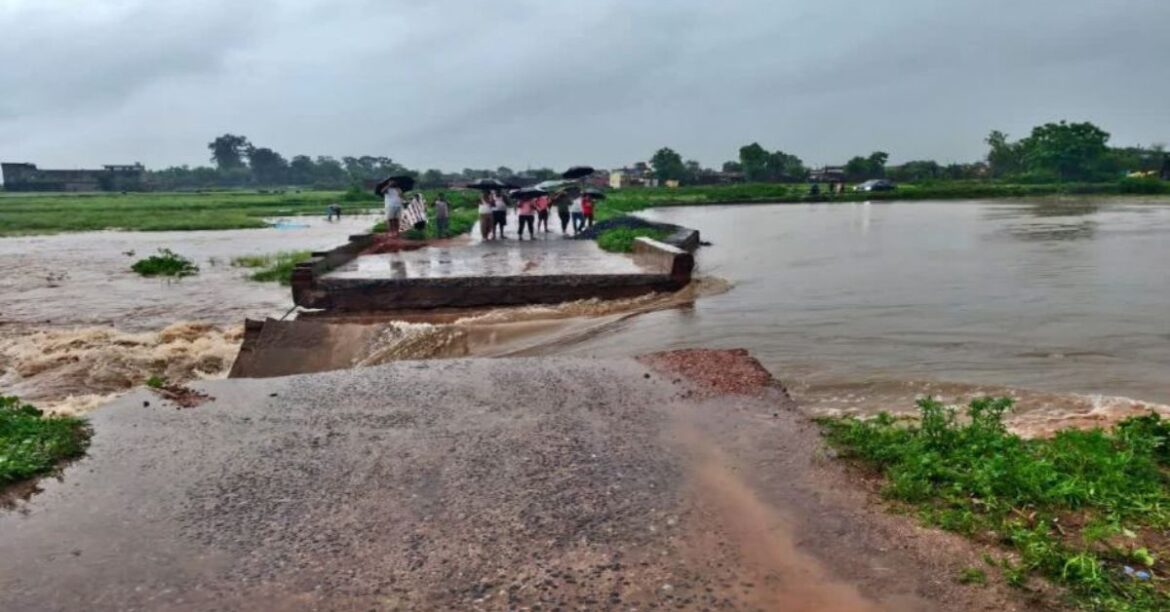 heavy rains in Latehar