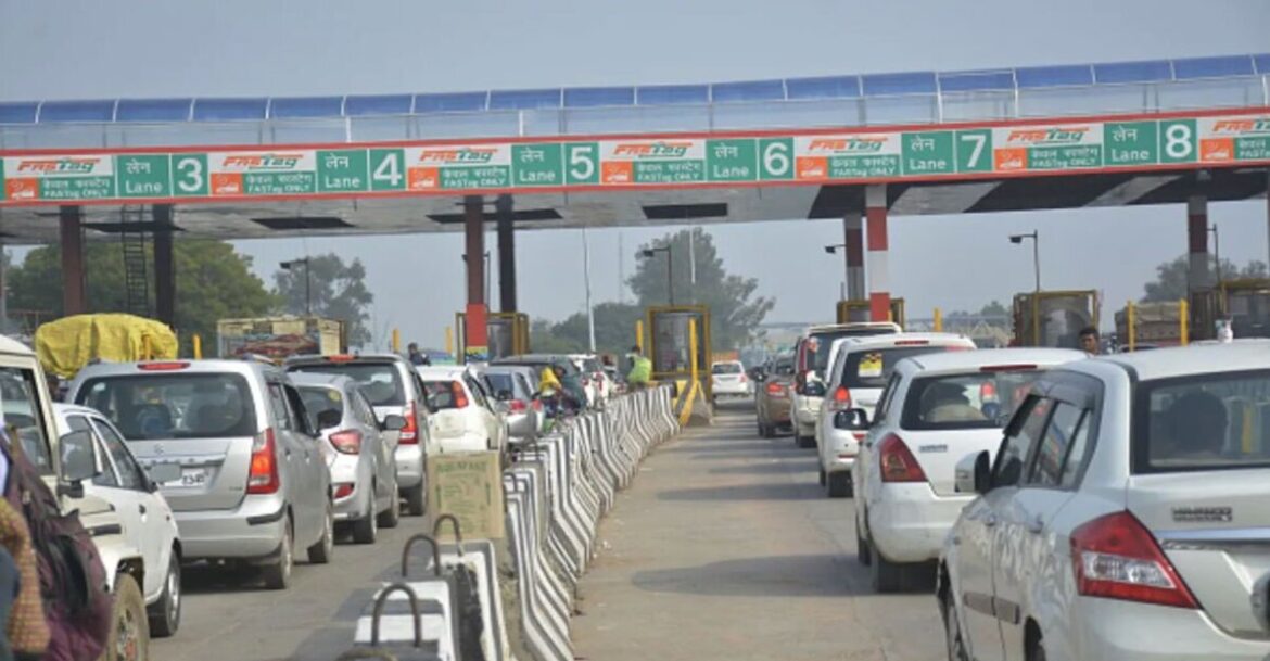 Two-wheelers at NHAI toll plaza in India