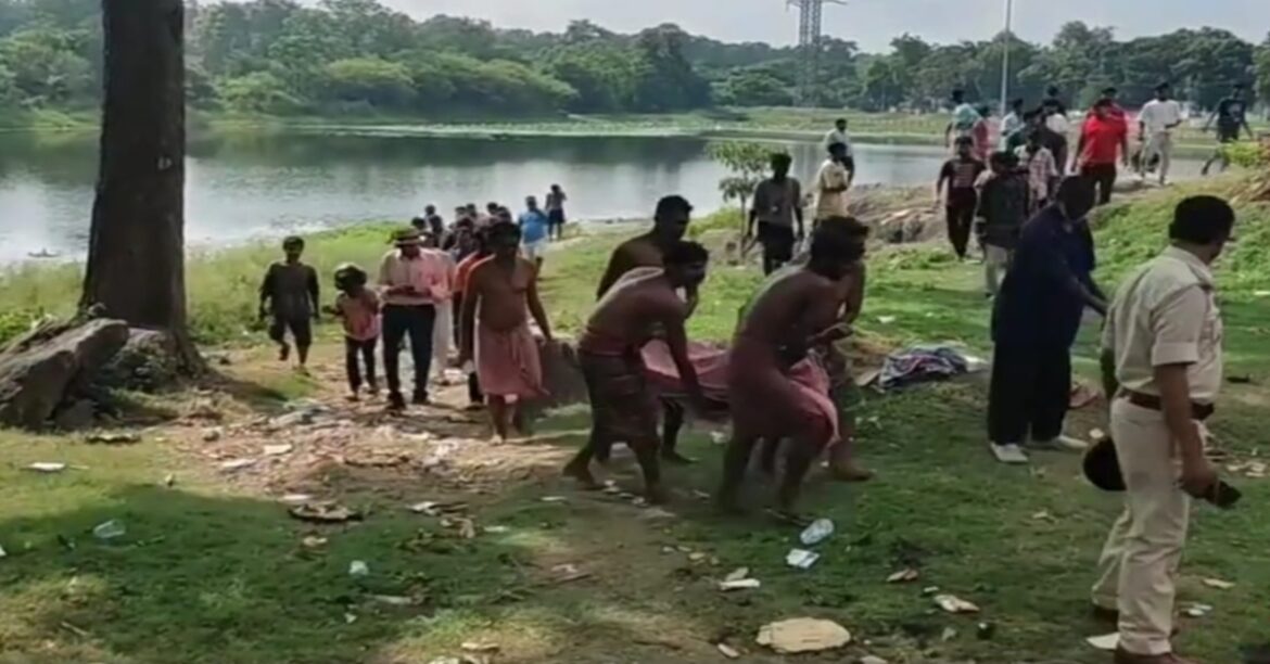 टेल्को में तालाब में डूबा युवक (1)