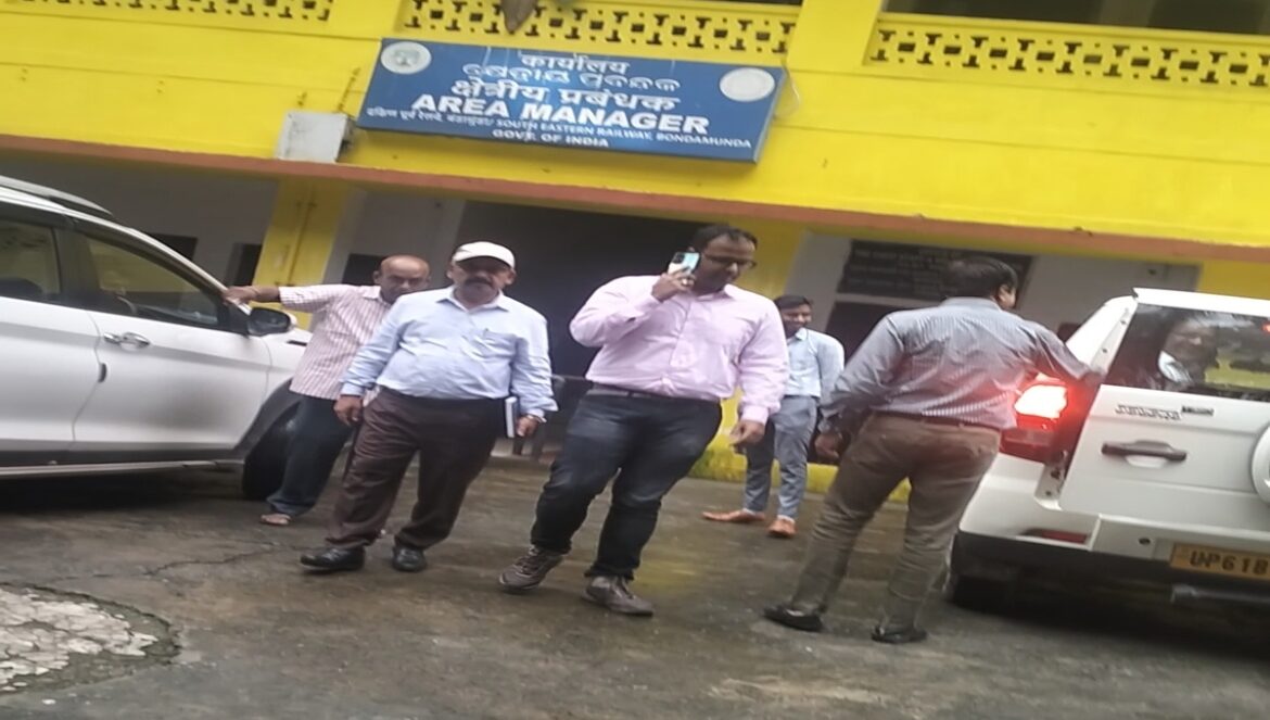 Chaibasa train manager found dead near Bhalulata station