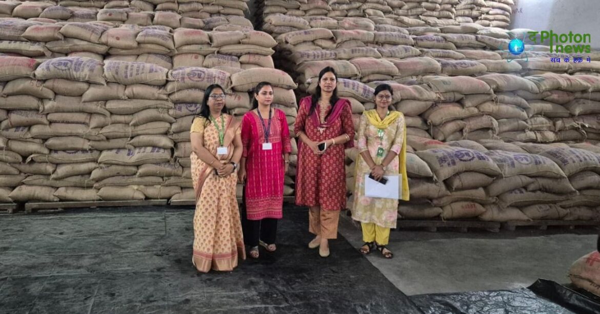 Central team inspecting food grain distribution in Ramgarh