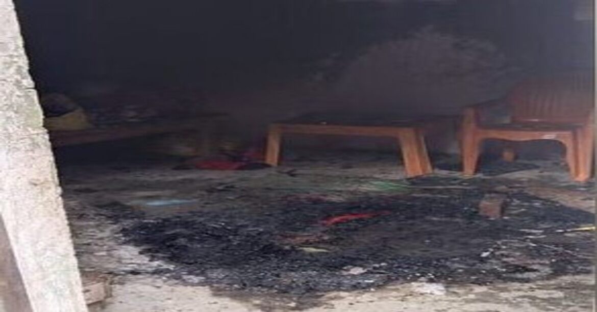 Deoria fire incident where a woman was burnt alive in a rented house, son seen crying, police interrogating daughter-in-law