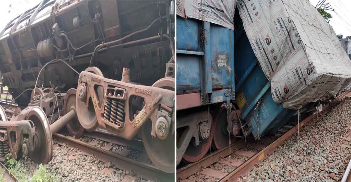freight train derailment chakradharpur