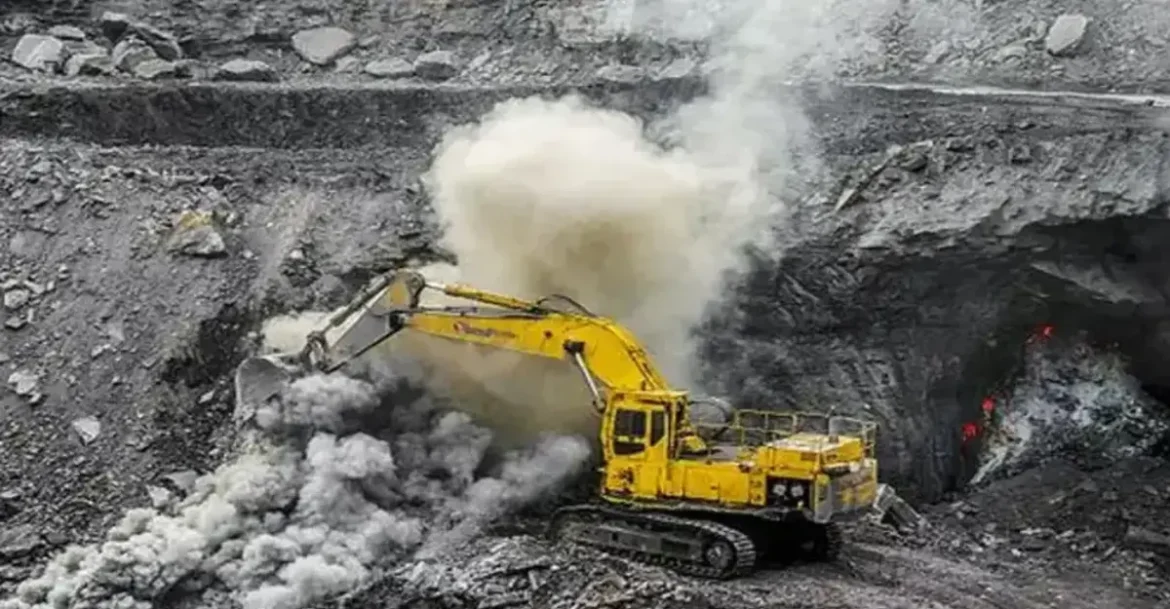 DC Aditya Ranjan reviews Jharia fire zone relocation plan with JRDA officials