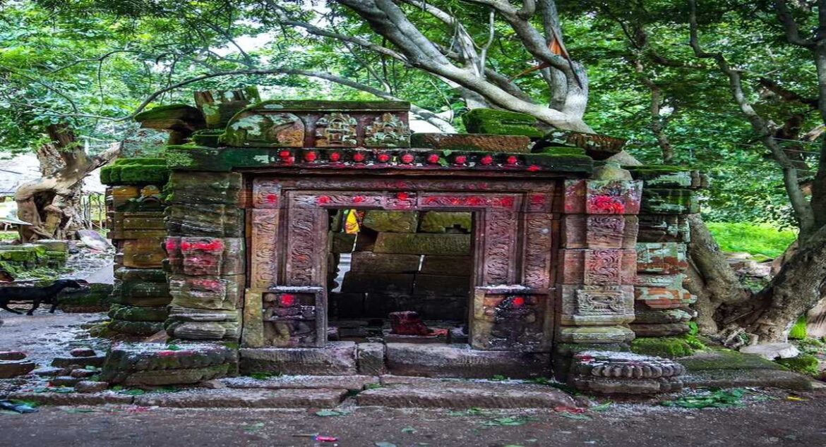 Ancient Tanginath Dham Shiva Temple in Gumla, Jharkhand - Spiritual Heritage Site