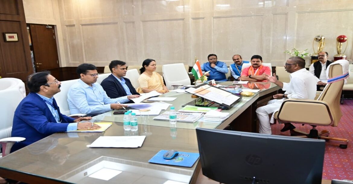 CM MEETING WITH COAL MINISTER