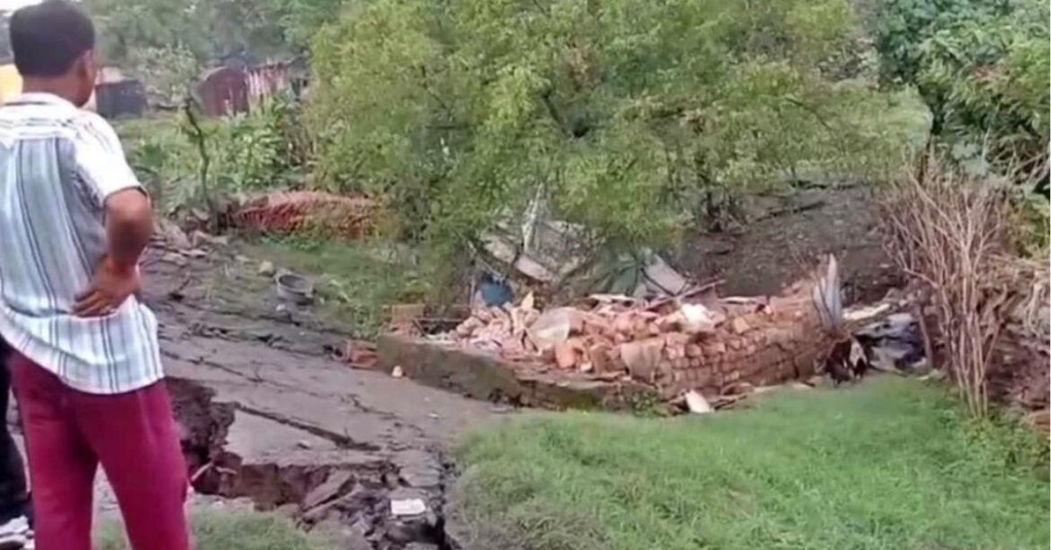 Dhanbad News bhu dhasan