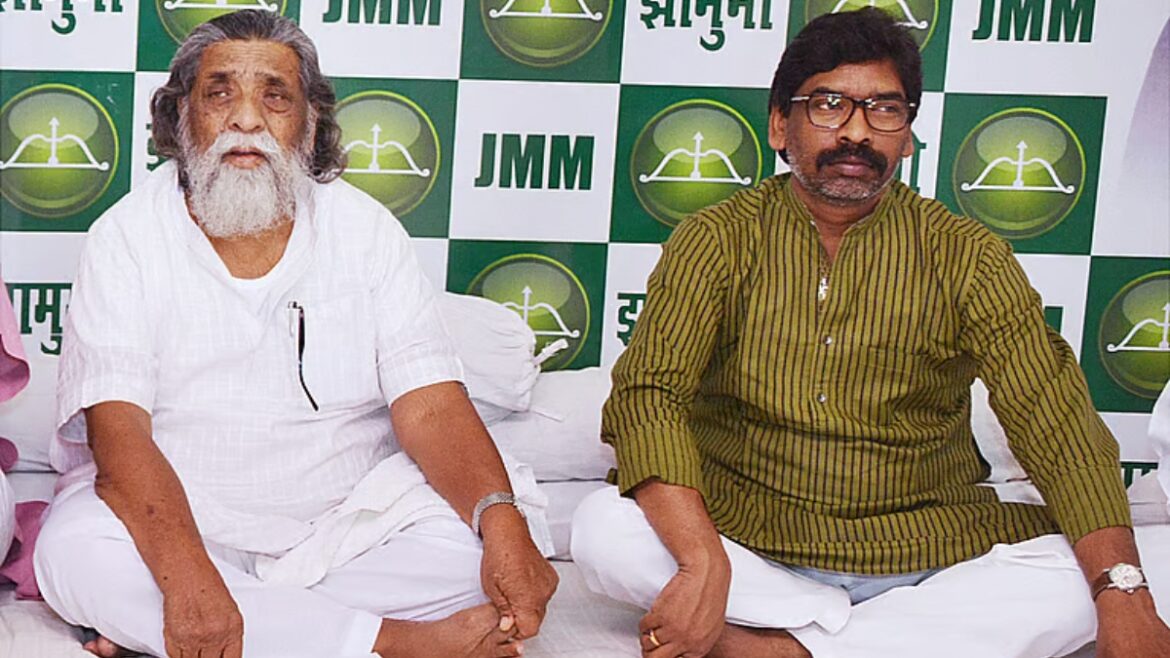 Hemant Soren leaves for Delhi after Assembly session amid Shibu Soren's health concerns