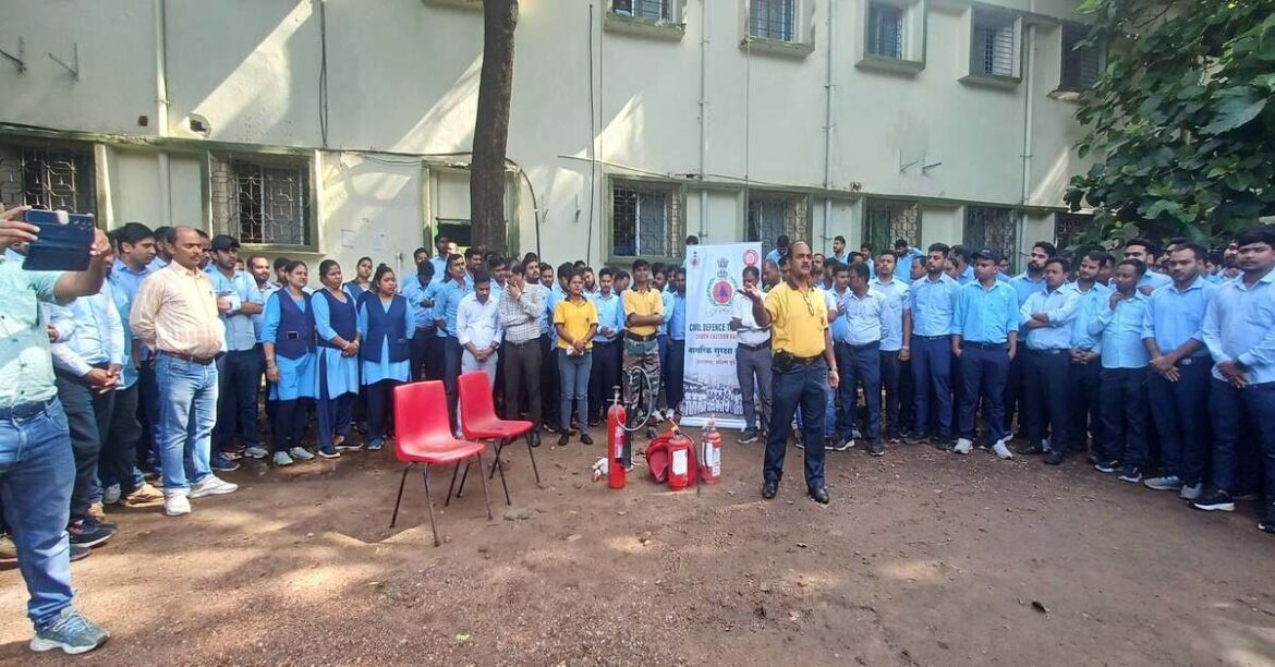 jamshedpur railway station train
