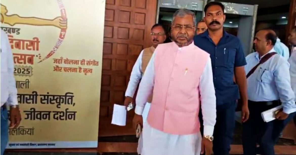 jharkhand-vidhansabha-monsoon-session-sir-atal-clinic-hungama