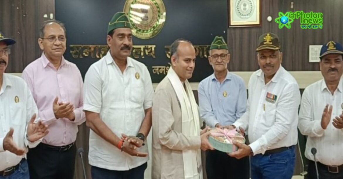 Jamshedpur Martyrs Family Honour