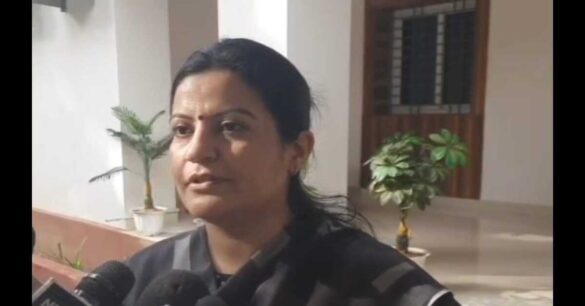 High level investigation at Chaibasa blood bank after HIV positive cases reported Officials inspecting Chaibasa blood bank during high level investigation on HIV positive cases