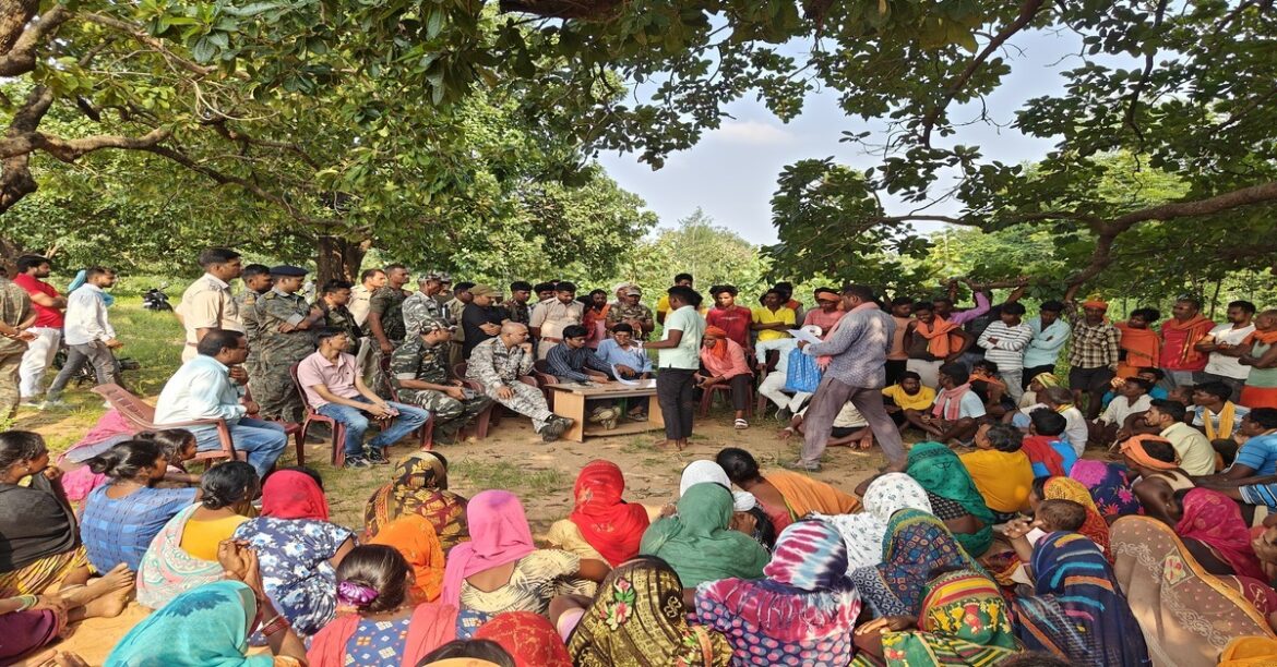 DFO hostage by Garhwa.