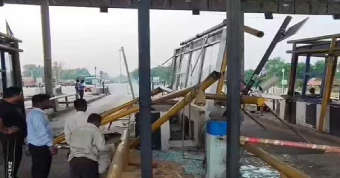 toll booth