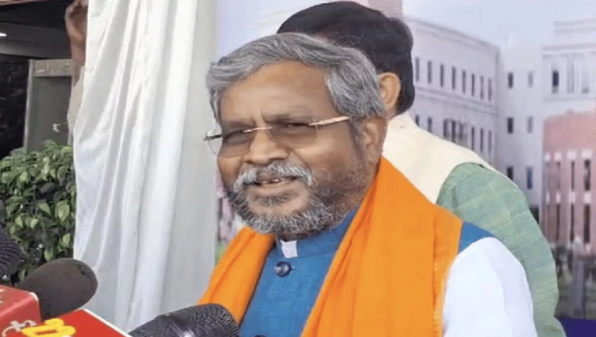 Babulal Marandi khat Ambulance.