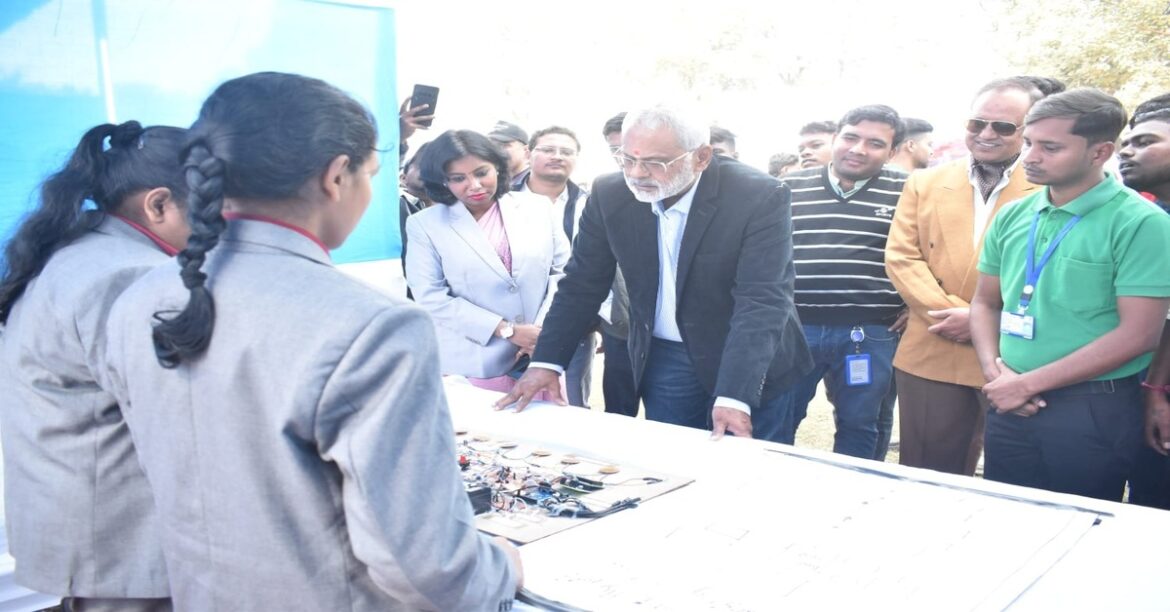 Students showcasing innovative models at Tech Fest 2025 in Tata Steel Technical Institute