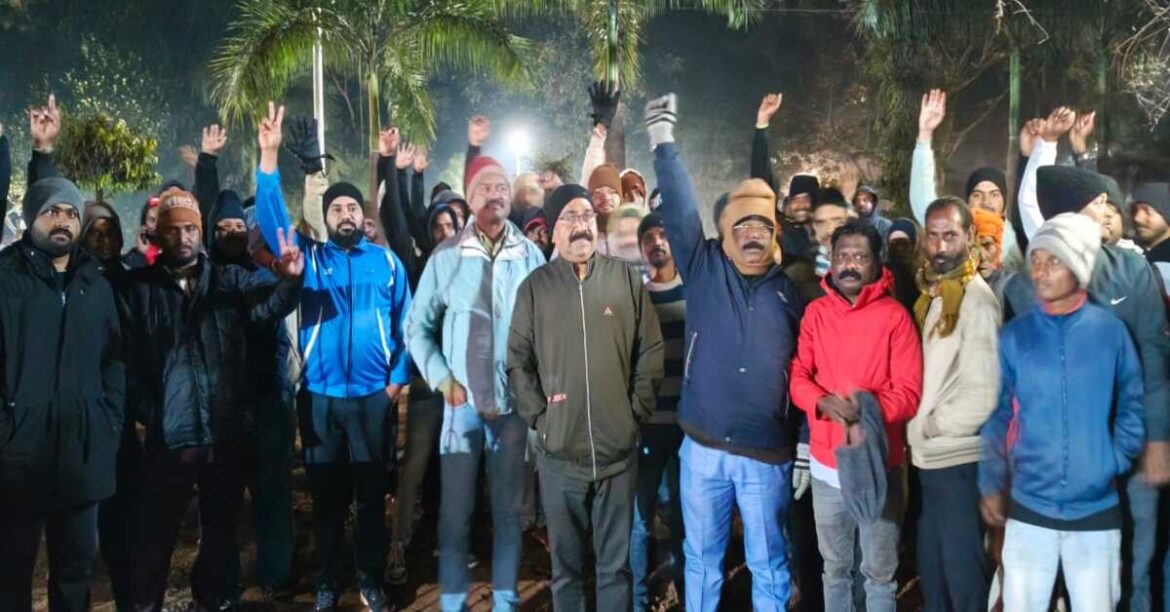 Unions protesting in Chaibasa against recruitment of outsiders at Guwa SAIL