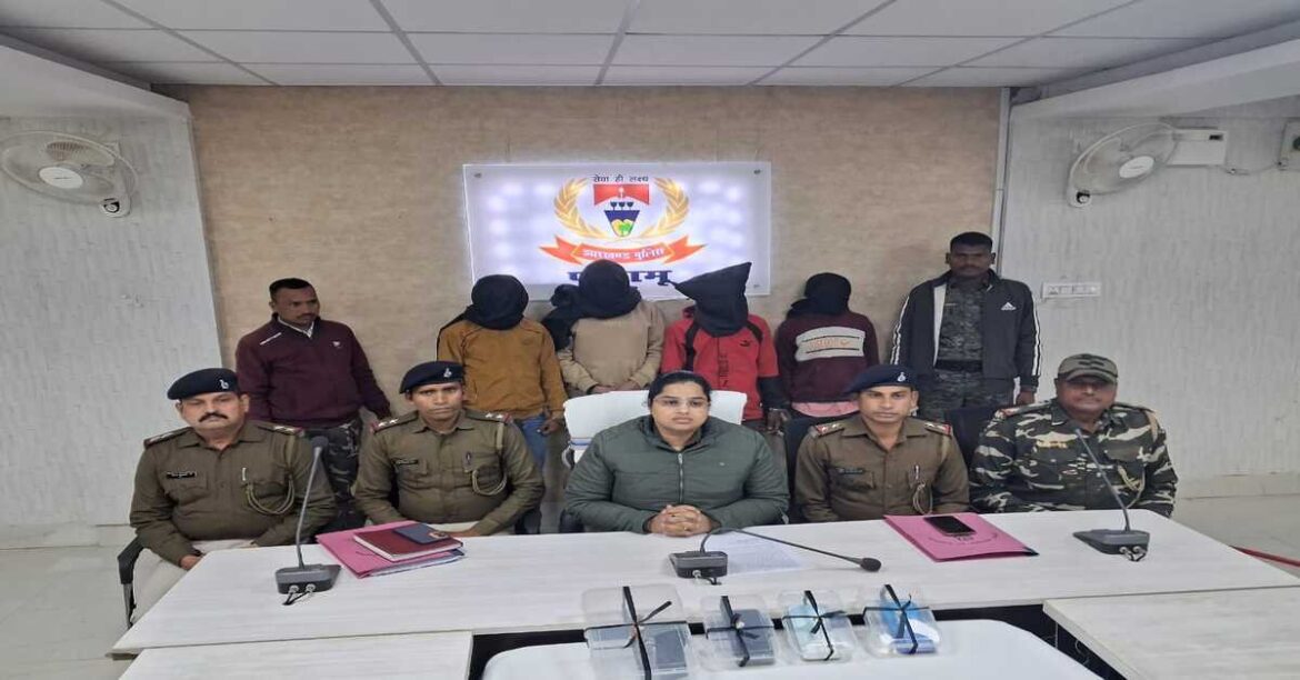 Jharkhand Police arrested four accused in Palamu where a grandfather was murdered after a contract killing for 40 thousand rupees