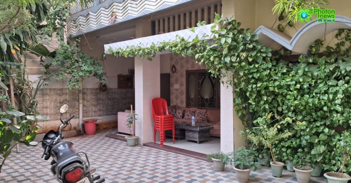 gst raid in palamu business establishments tax inspection