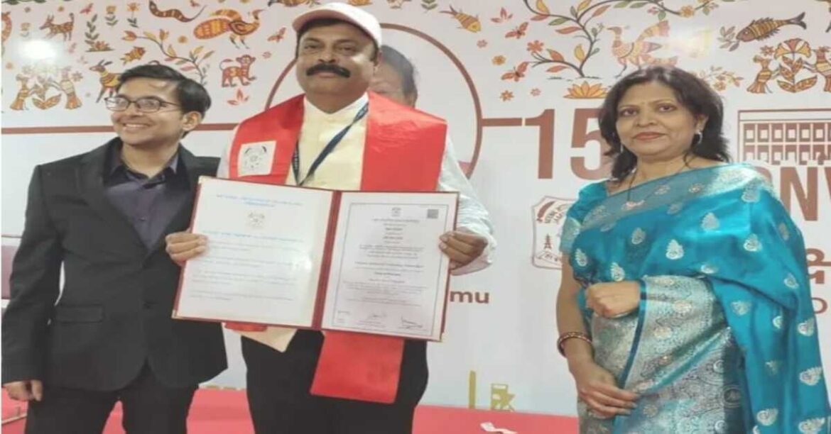 Tata Motors Plant-3 DGM Pranay Kant Prasad receiving honorary PhD for technical innovation