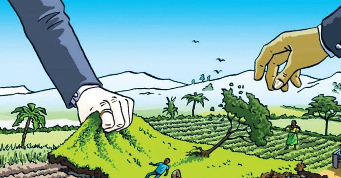 रांची के कांके थाना प्रभारी प्रकाश रजक पर स्टेटस-को आदेश के बावजूद जमीन पर कब्जा कराने और भू-माफिया को संरक्षण देने का आरोप।