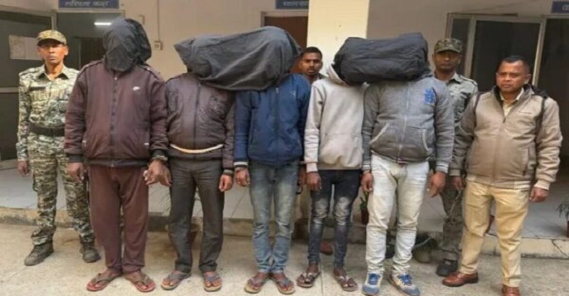 bahragora crime , 5 arrested