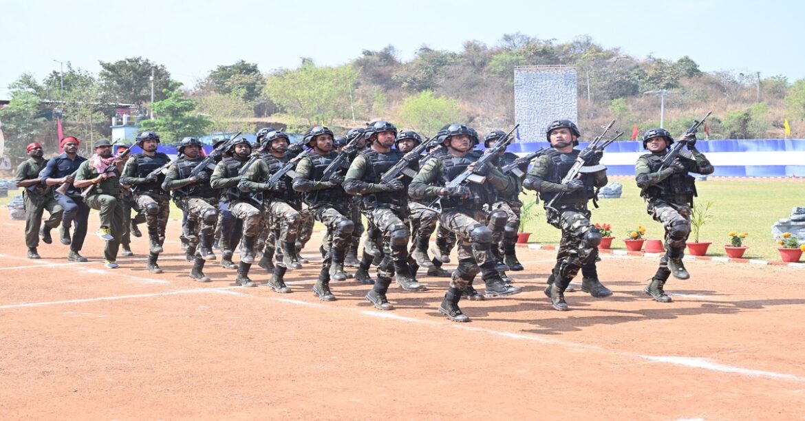 झारखण्ड जगुआर ने 18वां स्थापना दिवस मनाया। 24 शहीदों को नमन, 303 नक्सली गिरफ्तार, उग्रवाद उन्मूलन में बड़ी उपलब्धि।