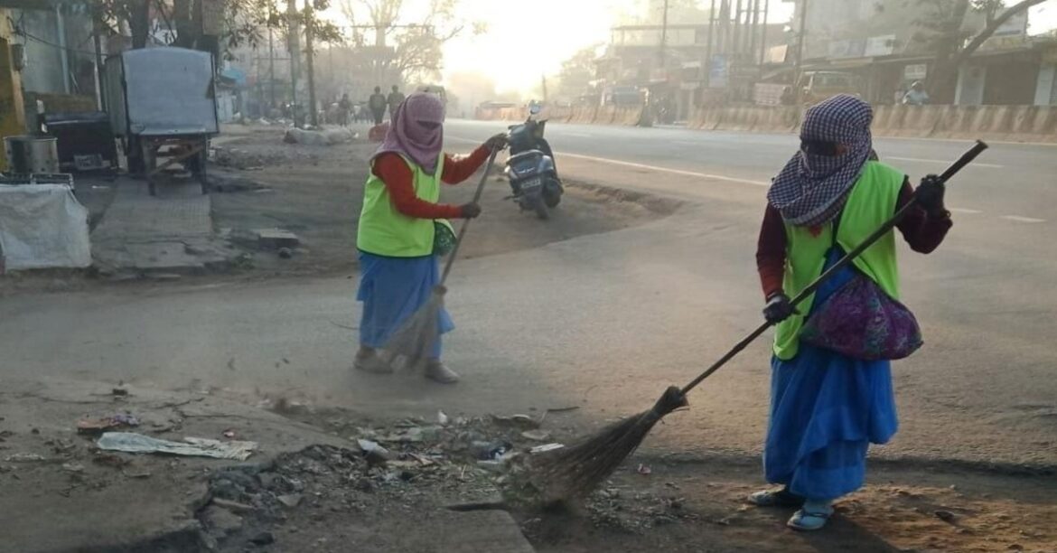 स्वच्छ सर्वेक्षण 2025-26 को लेकर रांची नगर निगम ने गार्बेज फ्री सिटी के लक्ष्य के साथ शहरभर में व्यापक स्वच्छता अभियान तेज किया।