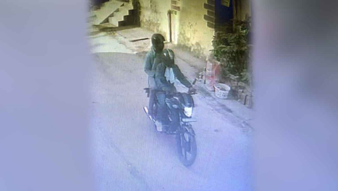 Seraikela chain snatching incident caught on CCTV