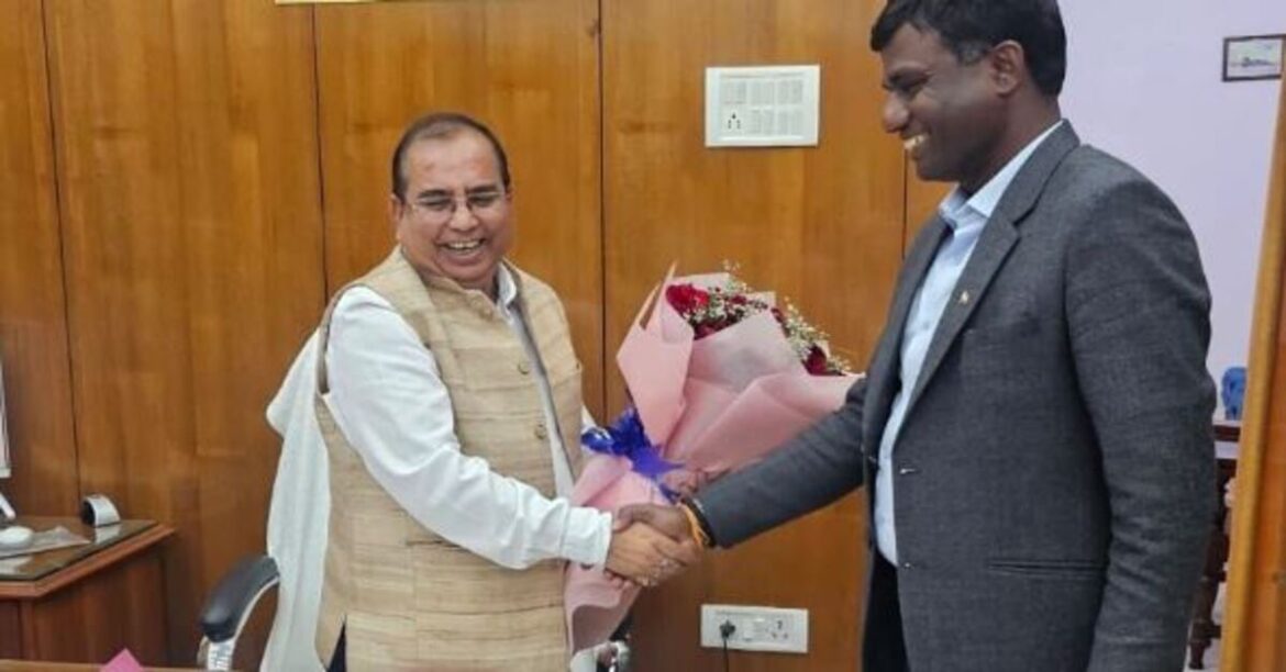 dc with commissioner